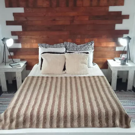 O Anexo Apartamento *