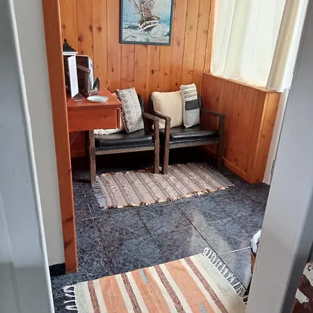 O Anexo Apartment Angra do Heroismo